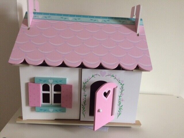 le toy van lily's cottage